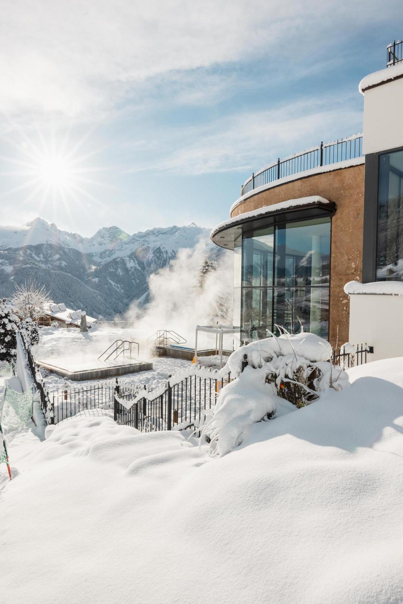 Schlosshotel Fiss Exteriör bild